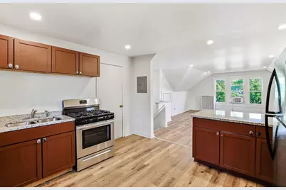 852 Ashland Avenue, Saint Paul, MN 55104 - Photo 31