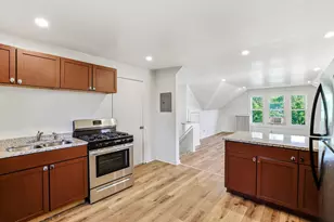 852 Ashland Ave, Saint Paul, MN 55104 - Photo 31