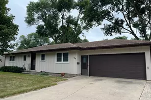 631 19th St, Windom, MN 56101 - Photo 1