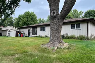 631 19th St, Windom, MN 56101 - Photo 29