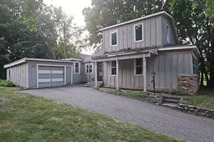 1069 Seminole Ave, West Saint Paul, MN 55118 - Photo 1