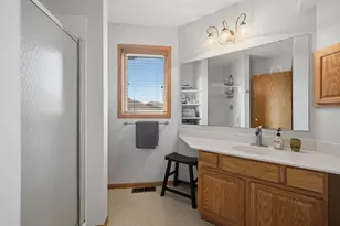 2336 19th Ave NE, Minneapolis, MN 55418 - Photo 31