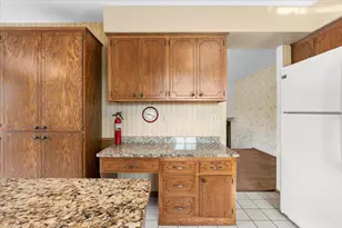 7901 37th Ave N, New Hope, MN 55427 - Photo 9