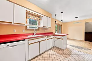 2527 Interlachen Dr, Stillwater, MN 55082 - Photo 7