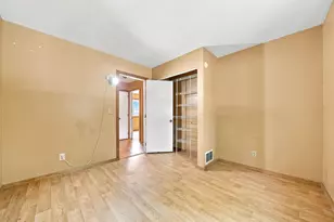 2527 Interlachen Dr, Stillwater, MN 55082 - Photo 15