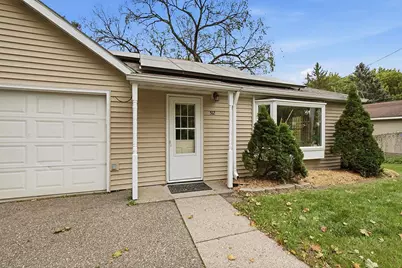 512 Hastings Avenue, Saint Paul Park, MN 55071 - Photo 1