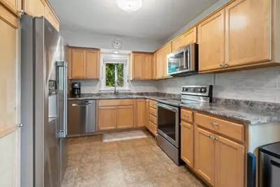 121 Lakewood Drive, Duluth, MN 55804 - Photo 9