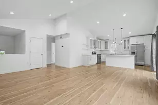 953 Wilson Ave, Saint Paul, MN 55106 - Photo 3