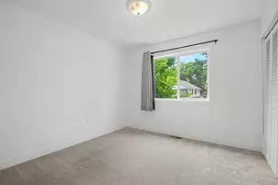 953 Wilson Ave, Saint Paul, MN 55106 - Photo 13