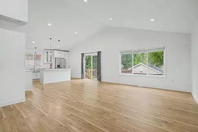 953 Wilson Avenue, Saint Paul, MN 55106 - Photo 3