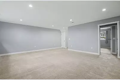 953 Wilson Avenue, Saint Paul, MN 55106 - Photo 13