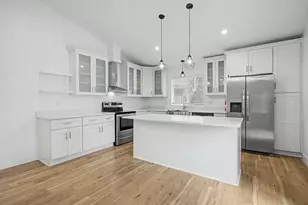 953 Wilson Ave, Saint Paul, MN 55106 - Photo 1