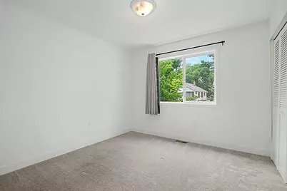 953 Wilson Avenue, Saint Paul, MN 55106 - Photo 17