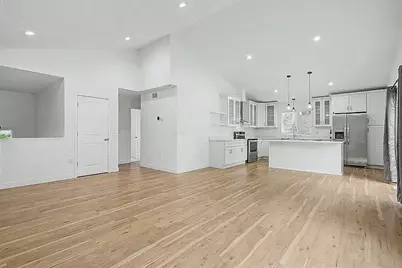 953 Wilson Avenue, Saint Paul, MN 55106 - Photo 5
