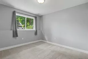 953 Wilson Ave, Saint Paul, MN 55106 - Photo 11