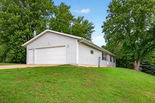 7559 Safari Ct NW, Rochester, MN 55901 - Photo 5