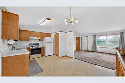 7559 Safari Court NW, Rochester, MN 55901 - Photo 19