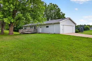 7559 Safari Ct NW, Rochester, MN 55901 - Photo 11