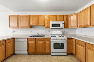 105 Bridgewater Trail, Hudson, WI 54016 - Photo 11