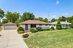 10006 Chicago Ave S, Bloomington, MN 55420 - Photo 27