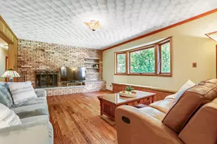 332 Floral Dr W, Shoreview, MN 55126 - Photo 11