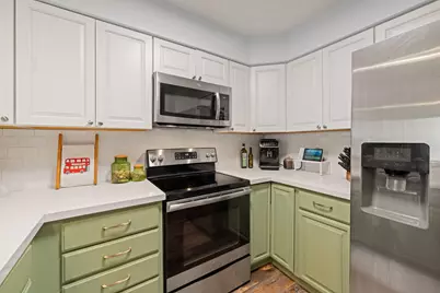 1392 Carling Drive #305, Saint Paul, MN 55108 - Photo 17
