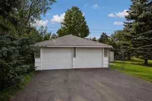 7726 Thomas Ave S, Richfield, MN 55423 - Photo 5