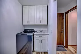 2400 Garland Ln N, Plymouth, MN 55447 - Photo 29