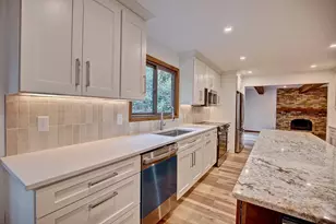 2400 Garland Ln N, Plymouth, MN 55447 - Photo 13