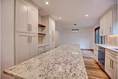 2400 Garland Lane N, Plymouth, MN 55447 - Photo 11