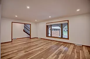 2400 Garland Ln N, Plymouth, MN 55447 - Photo 17