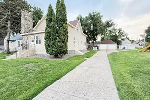 135 5th Ave, Granite Falls, MN 56241 - Photo 1