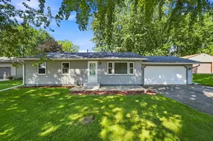 1836 Hemlock Ave, Owatonna, MN 55060 - Photo 1