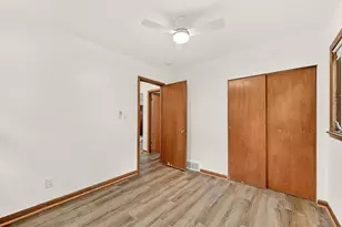 1520 5th St NE, Rochester, MN 55906 - Photo 13