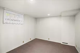 3821 W 7th St, Duluth, MN 55807 - Photo 41