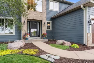 921 Bridle Creek Dr, Jordan, MN 55352 - Photo 1