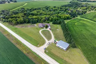 53167 170th Ave, West Concord, MN 55985 - Photo 9