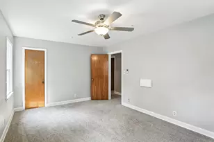 770 Viking Dr E, Maplewood, MN 55117 - Photo 11