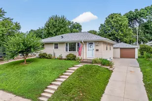 1443 Cascade St NW, Rochester, MN 55901 - Photo 1