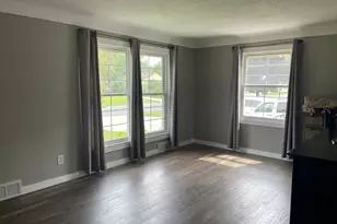 4917 Abbott Ave N, Brooklyn Center, MN 55429 - Photo 3
