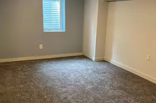 4917 Abbott Ave N, Brooklyn Center, MN 55429 - Photo 15