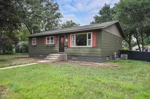 1321 2nd Ave S, Sauk Rapids, MN 56379 - Photo 1