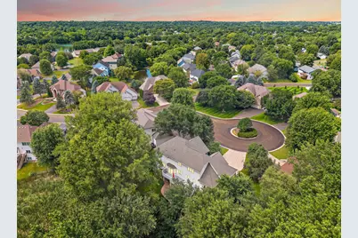 1401 Larkspur Court, Woodbury, MN 55129 - Photo 5