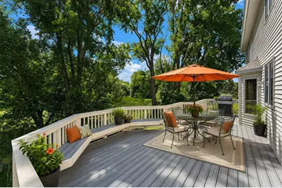 1401 Larkspur Court, Woodbury, MN 55129 - Photo 3