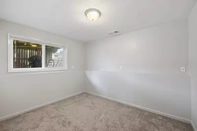 8117 Florida Court N, Brooklyn Park, MN 55445 - Photo 15