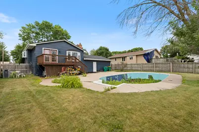 8117 Florida Court N, Brooklyn Park, MN 55445 - Photo 3