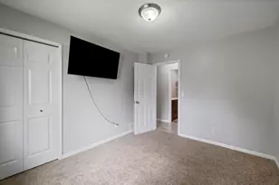 8117 Florida Ct N, Brooklyn Park, MN 55445 - Photo 13