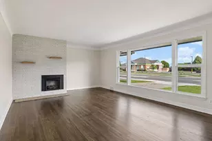 1432 County Road B West W, Roseville, MN 55113 - Photo 7