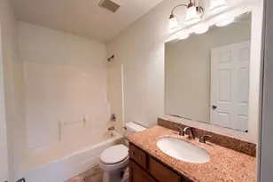 7476 Hampton Ln, Shakopee, MN 55379 - Photo 11