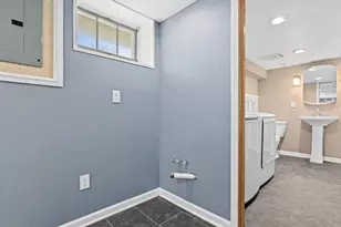 4425 Crawford Rd, Minnetonka, MN 55343 - Photo 17